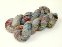 Hand Dyed Yarn, Fingering Sock Weight 4 Ply Superwash Merino Wool - Potluck Graffiti - Light Grey Gray Speckled Indie Dyer Knitting Yarn 