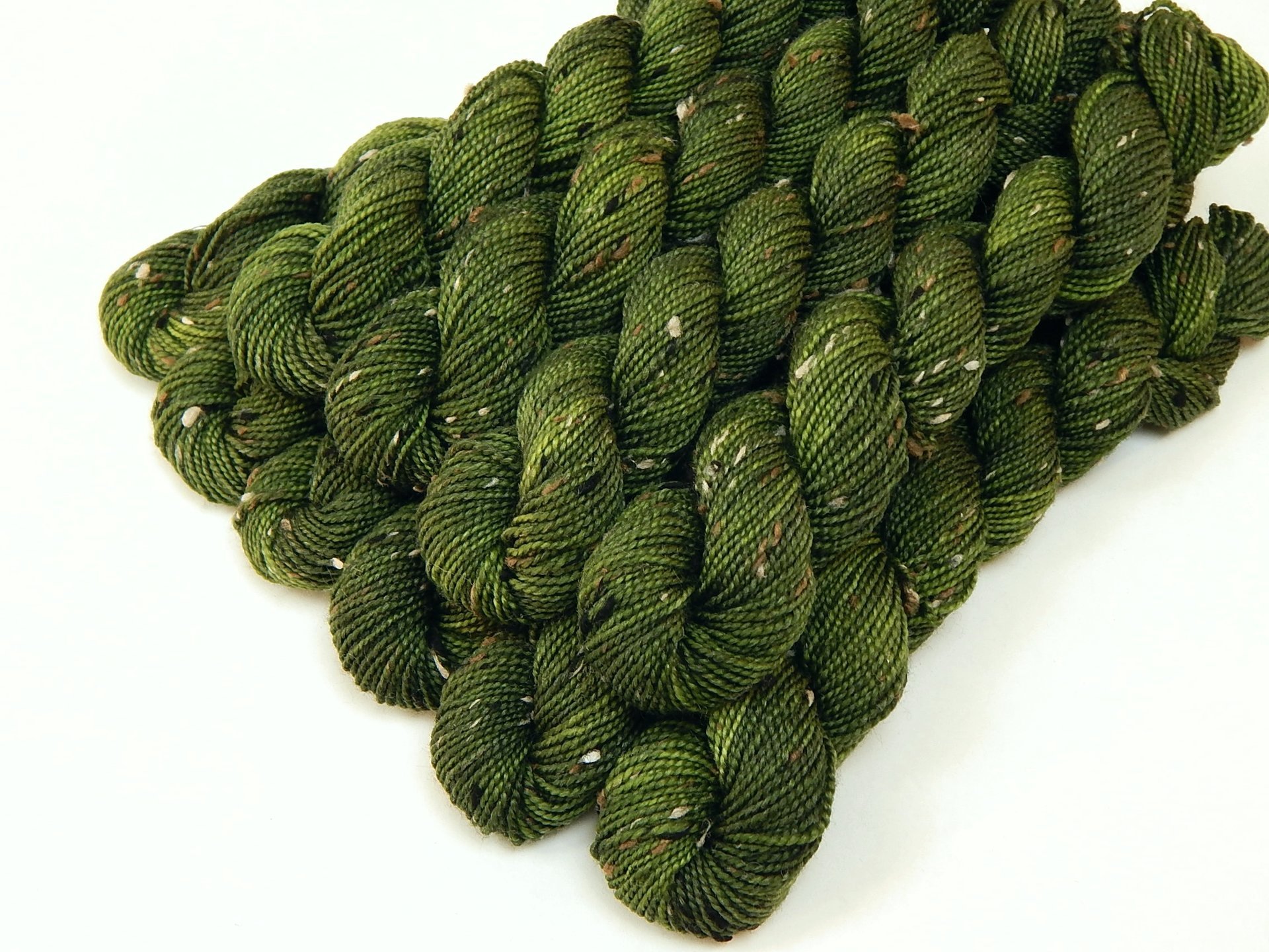 TWEED Sock Yarn Mini Skeins, Fingering Weight Superwash Merino Wool & Nylon - Moss Tonal - Olive Green Knitting Yarn with Tweedy Neps