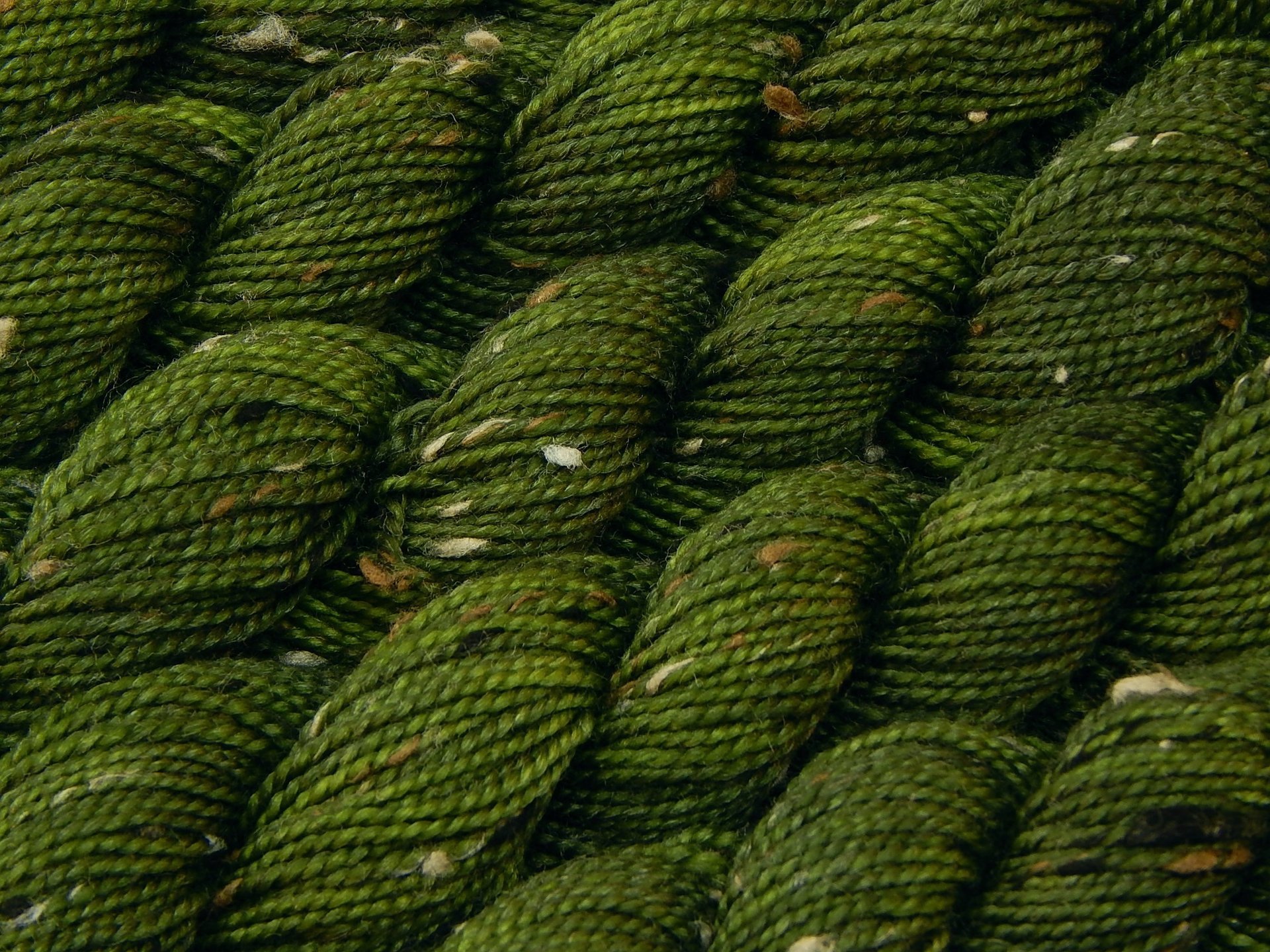 TWEED Sock Yarn Mini Skeins, Fingering Weight Superwash Merino Wool & Nylon - Moss Tonal - Olive Green Knitting Yarn with Tweedy Neps