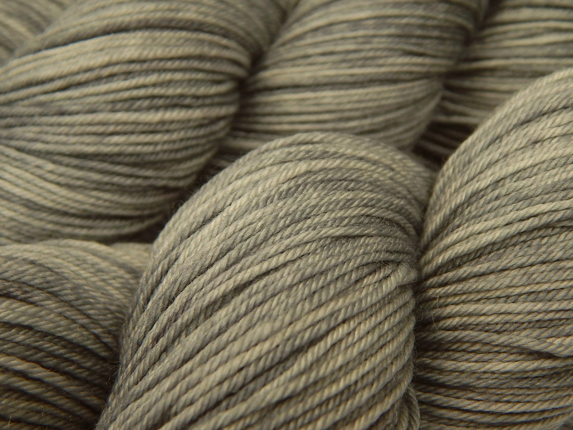 Hand Dyed Yarn, Sock Fingering Weight 4 Ply Superwash Merino Wool - Silver Lining - Light Grey Gray Tonal Knitting Yarn, Hand Dyed Sock Yarn