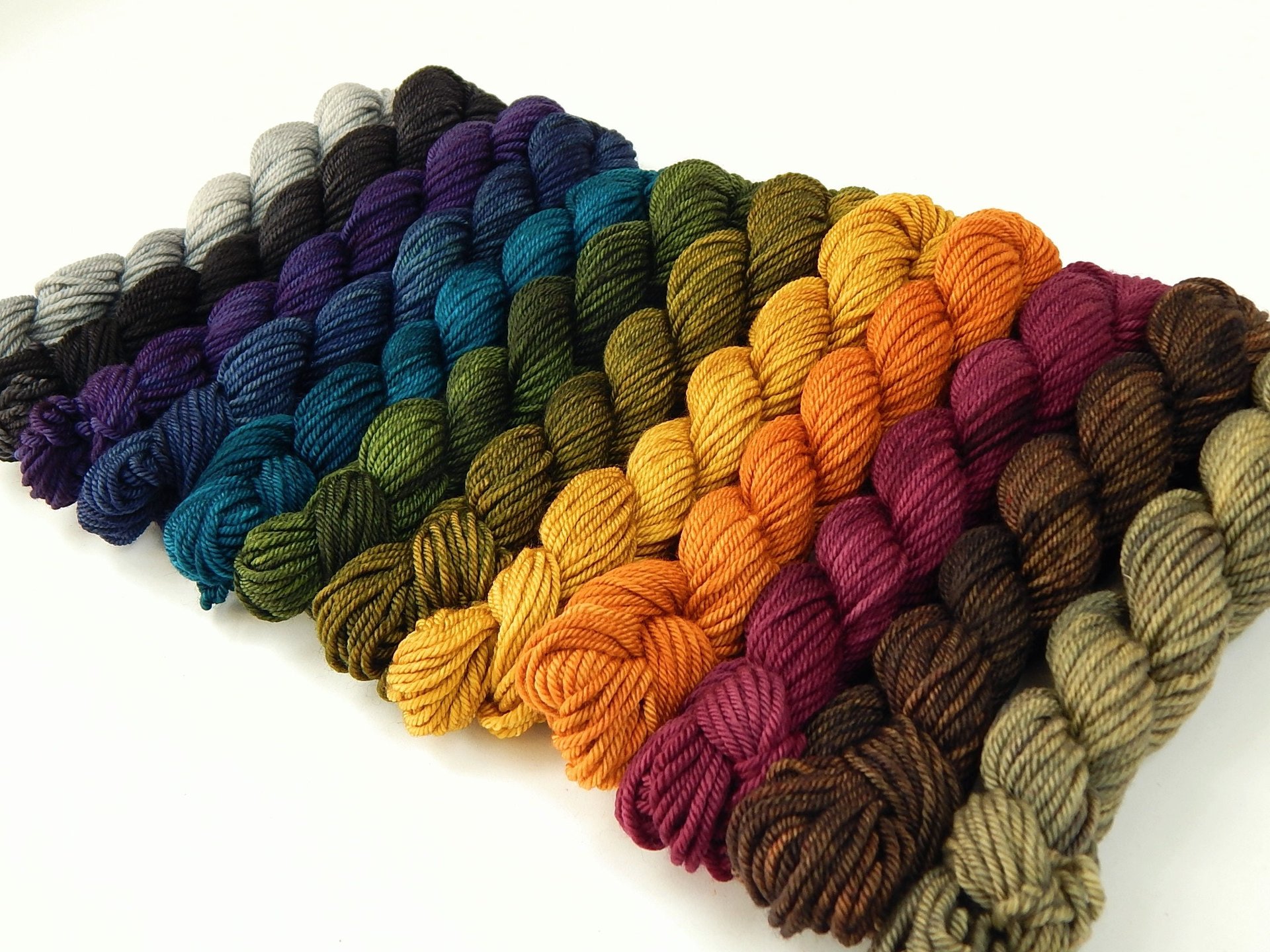 WORSTED Weight Mini Skeins, Hand Dyed Yarn, 100% Superwash Merino Wool -  Saturated, Tonal Colors Knitting Yarn, 20g Per Skein