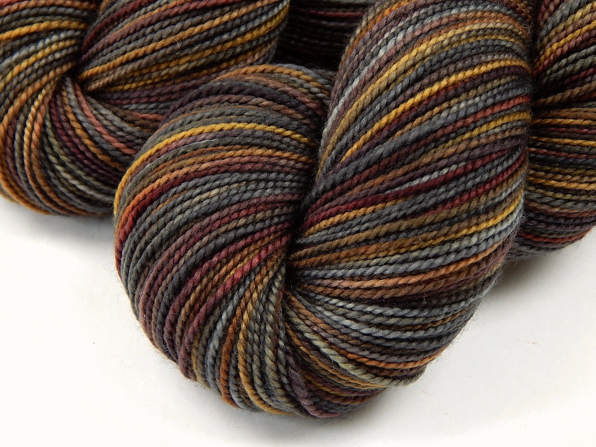 Hand Dyed Yarn, Fingering Weight Superwash 100% Merino Wool - Agate - Indie Dyer Knitting Yarn, Handdyed Sock Yarn Grey Gray Brown Gold