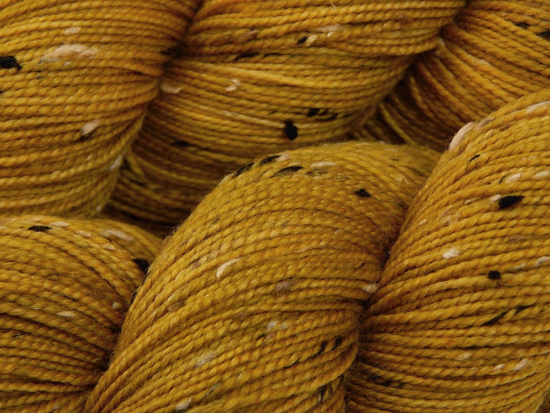 Hand Dyed Yarn, Tweed Fingering Sock Weight Superwash Merino Wool Nylon - Honey Mustard - Yellow Indie Dyer Knitting Yarn, Gold Tweedy Yarn