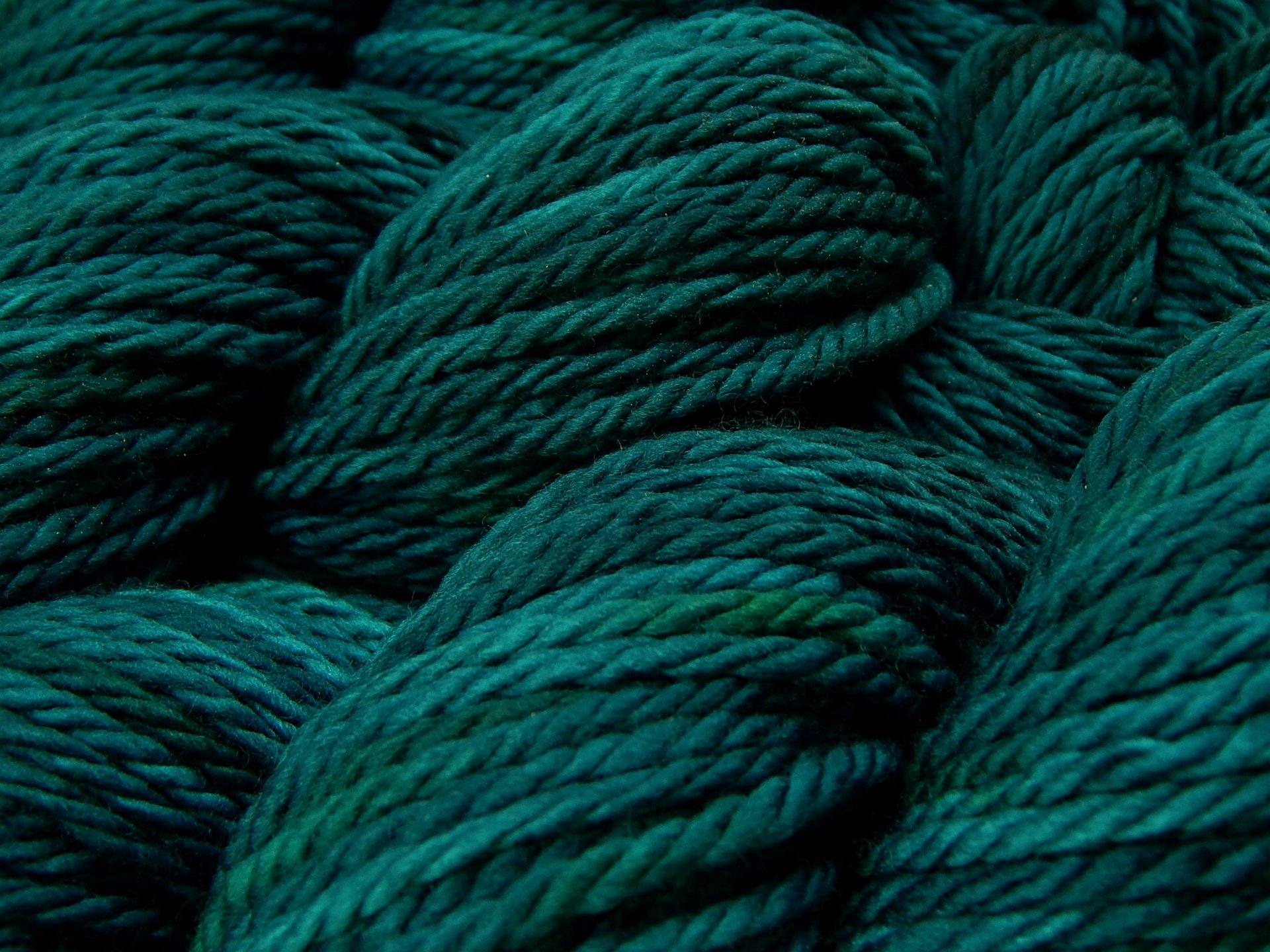 Hand Dyed Yarn, Bulky Superwash Merino Wool - Deep Sea Tonal - Indie Dyer Thick Teal Yarn, Blue Green Chunky Knitting Yarn