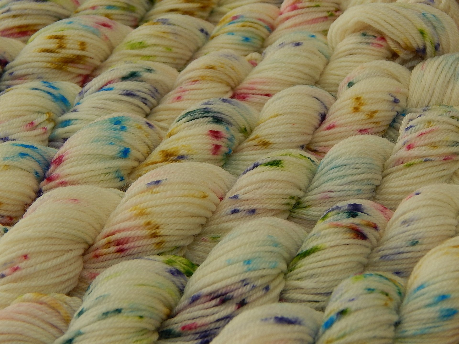 Hand Dyed Yarn 20g Mini Skeins, Sock Fingering Weight, 4 Ply Superwash Merino Wool - Potluck Confetti - Cream White Rainbow Specked Yarn