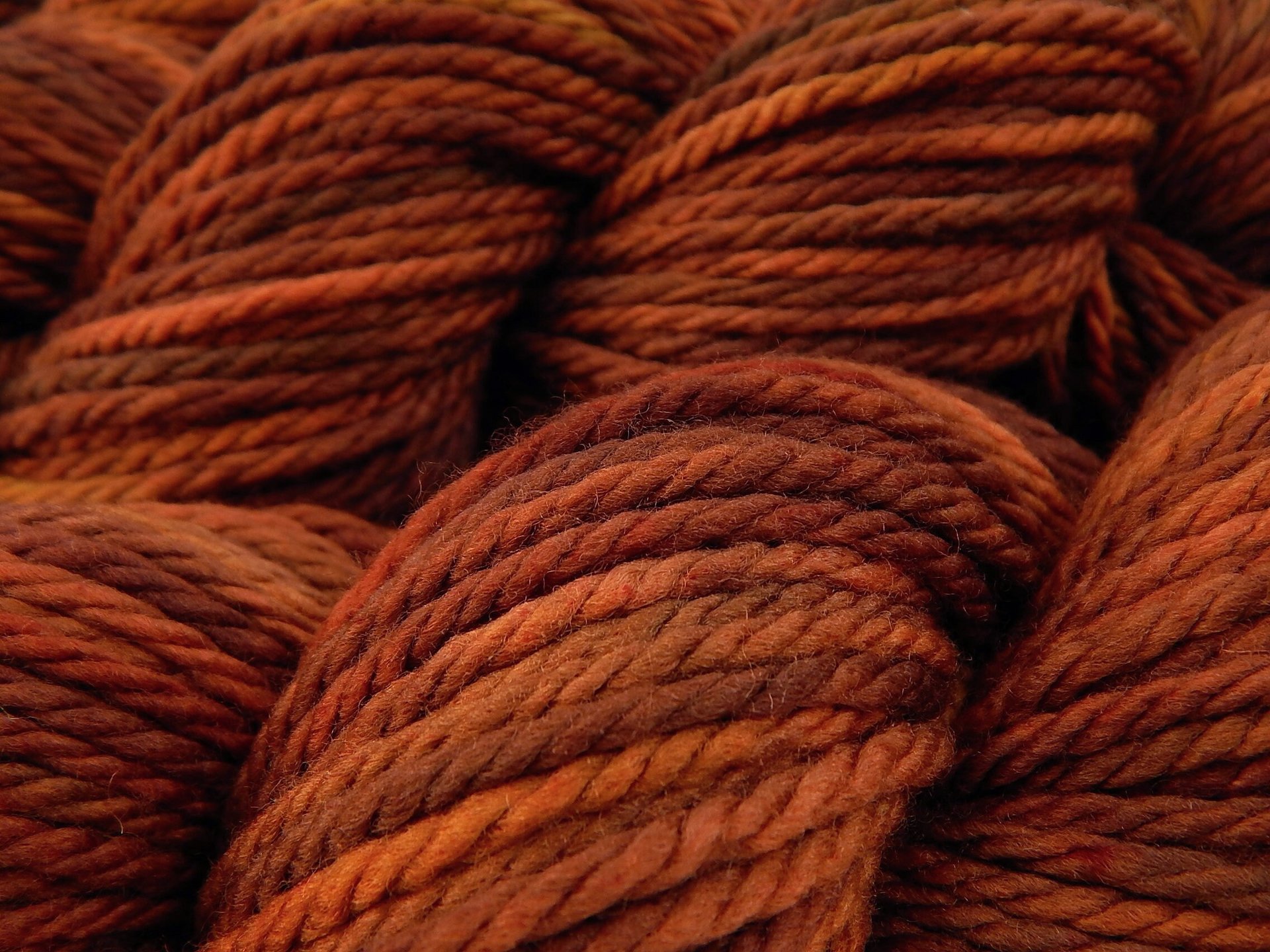Hand Dyed Yarn, Bulky Weight Superwash Merino Wool - Spice - Thick Knitting Yarn in Fall Colors, Rust Burnt Orange Autumn Chunky Yarn