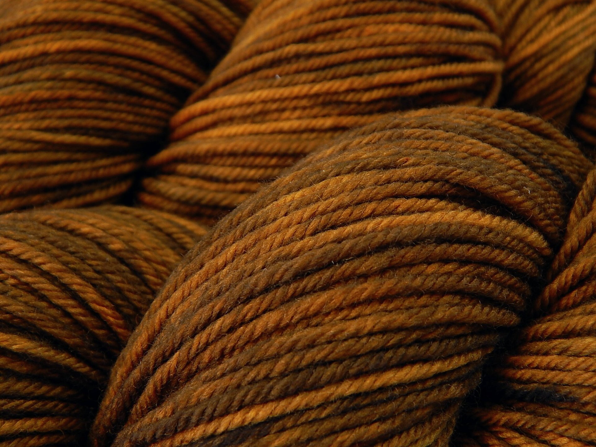 Hand Dyed Yarn, DK Weight Superwash Merino Wool - Hazelnut - Indie Dyed Yarn, Warm Brown Tonal Wool Yarn, Semi Solid Knitting Yarn