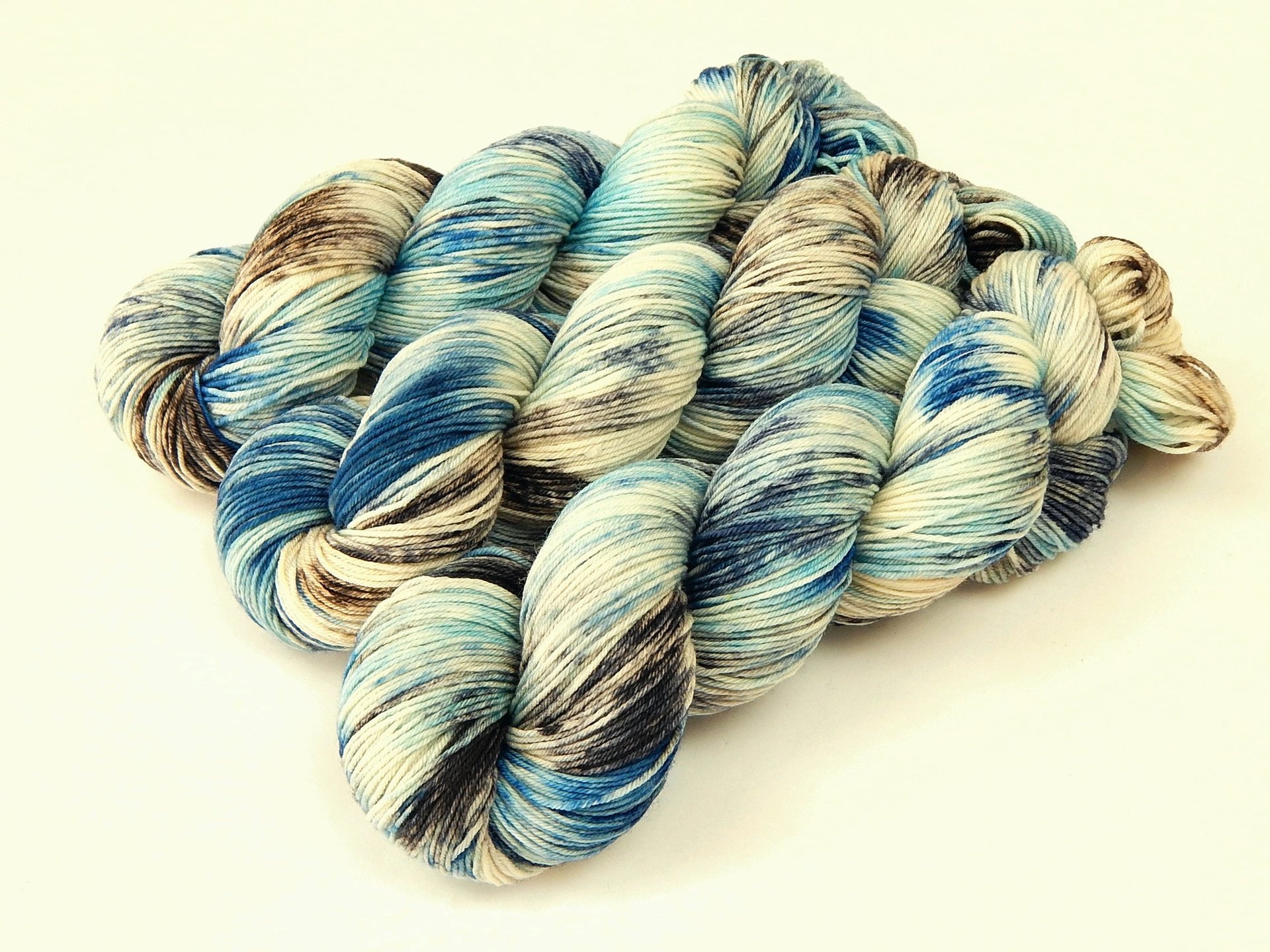 Hand Dyed Yarn, Fingering Sock Weight 4 Ply Superwash Merino Wool - Potluck Blues - Indie Dyer Winter Colors Blue White Aqua Knitting Yarn