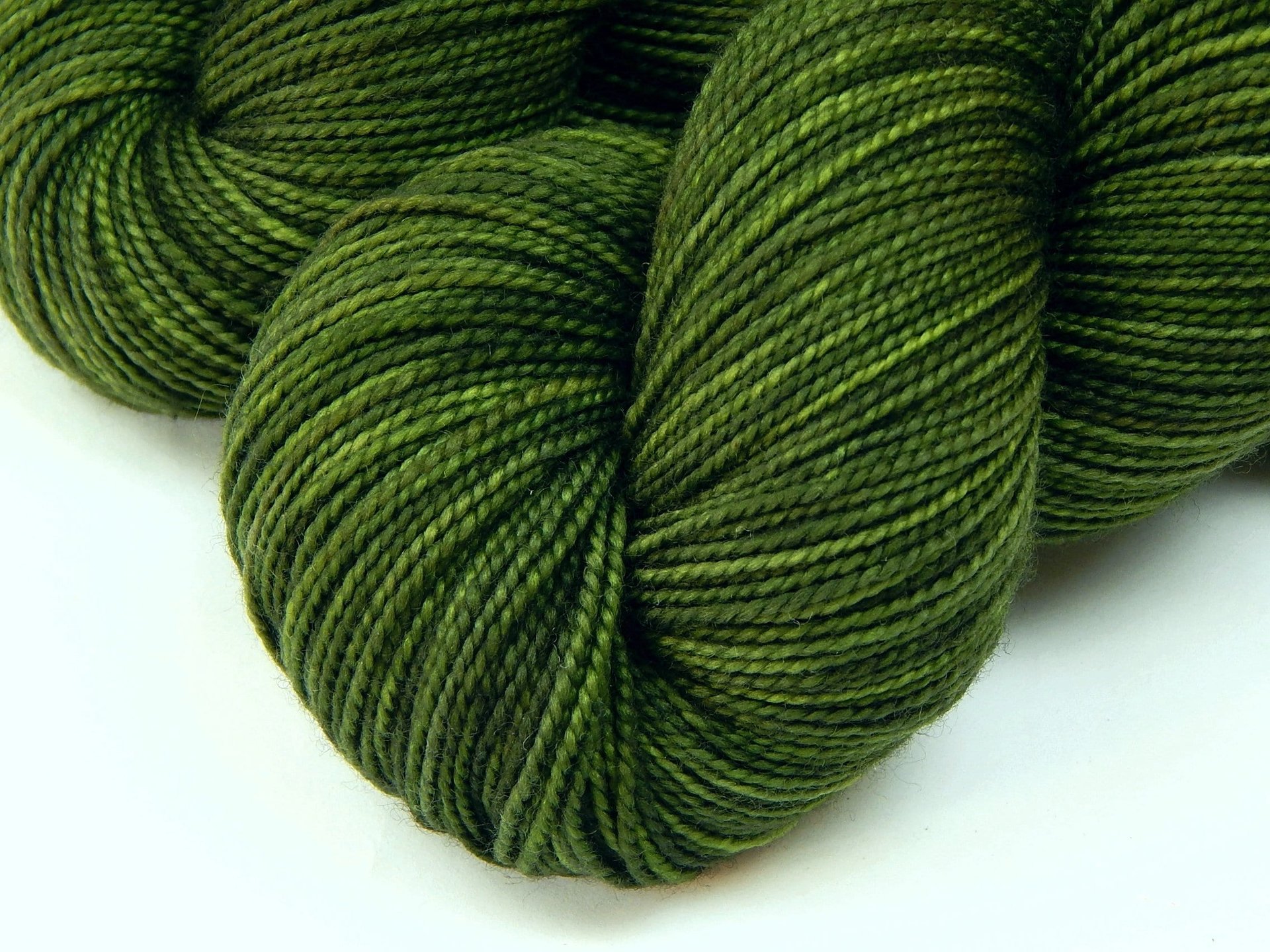Hand Dyed Sock Yarn, Fingering Weight Superwash Merino Wool Yarn - Moss Tonal - Olive Green Knitting Weaving Yarn, Indie Hand Dyed Yarn