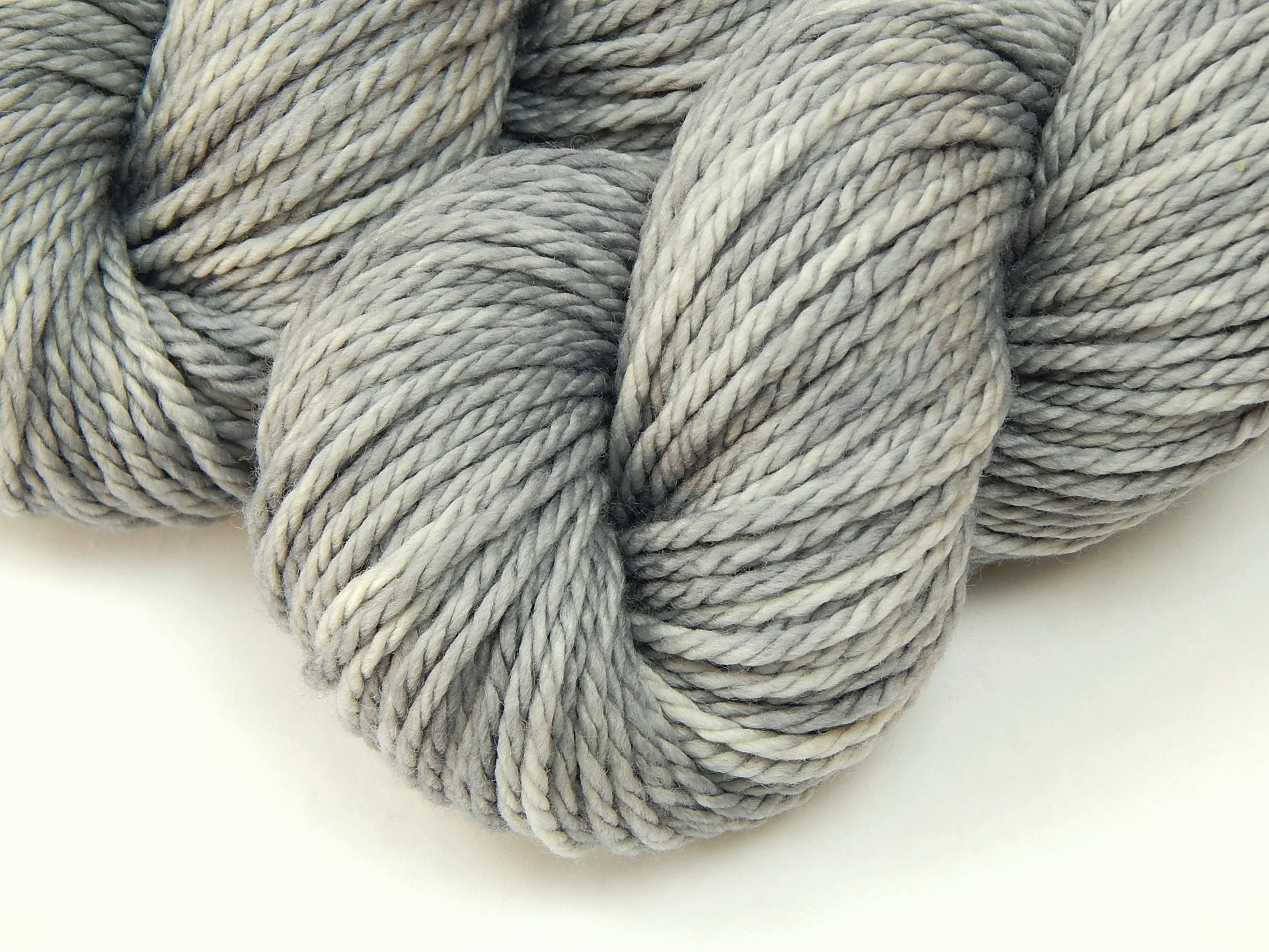 Hand Dyed Yarn, Bulky Weight Superwash Merino Wool - Silver Lining - Indie Dyer Thick Light Grey Knitting Yarn, Tonal Gray Chunky Yarn