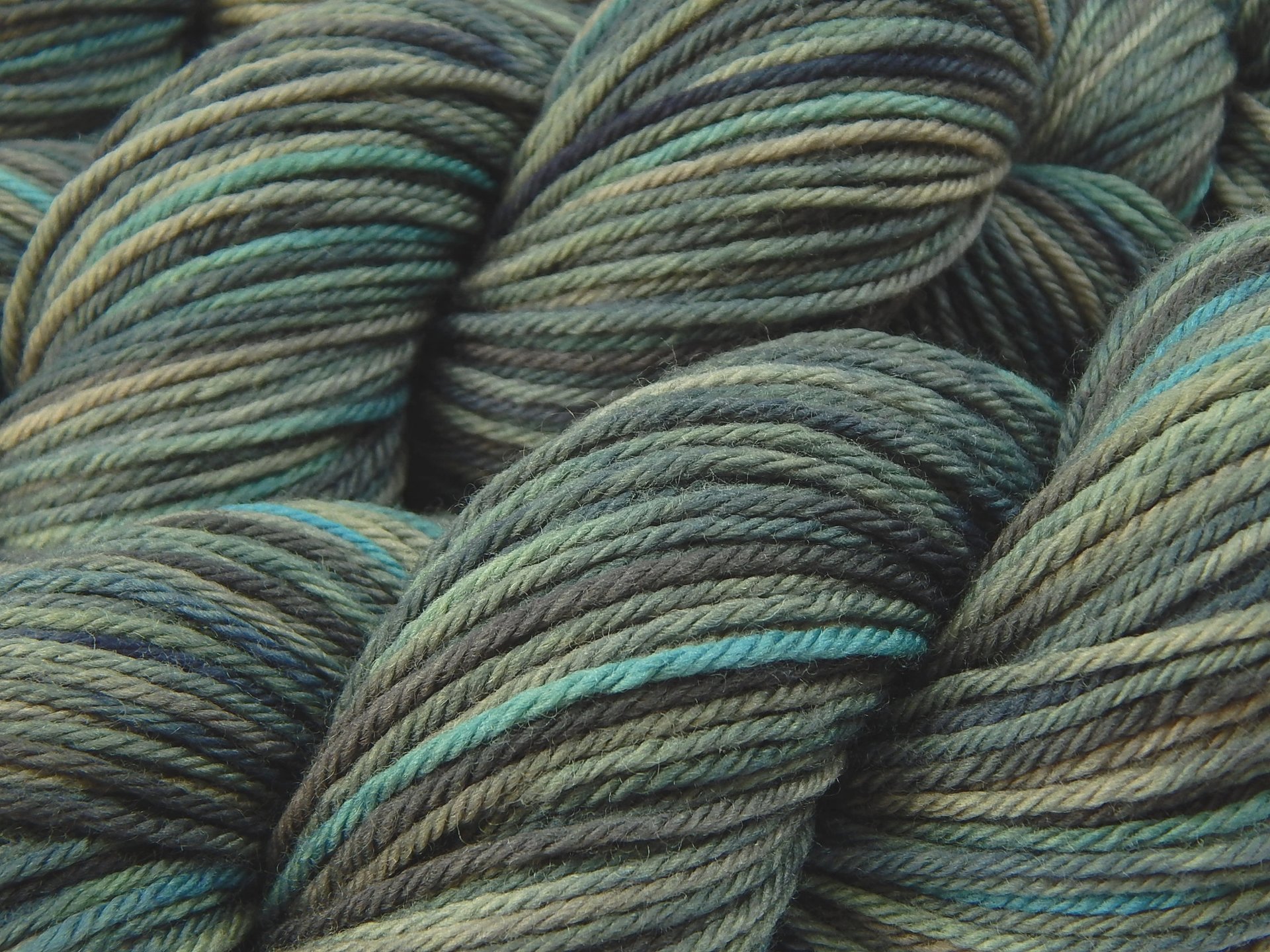Hand Dyed Yarn, Worsted Weight Superwash Merino Wool - Storm Clouds - Blue Grey Gray Indie Dyer Knitting Yarn, DIY Crochet Craft Supply