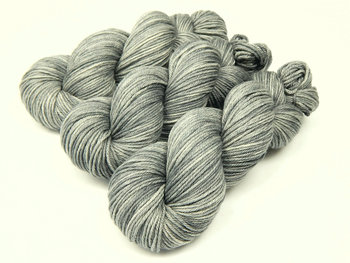 Hand Dyed Yarn, Worsted Weight Superwash Merino Wool - Silver Lining - Soft Indie Dyed Light Grey Gray Tonal Knitting Yarn, Neutral Color