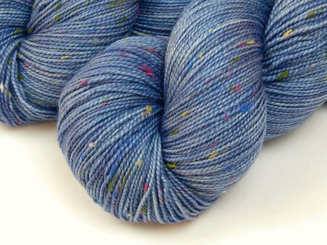 Hand Dyed Yarn, Tweed Fingering Weight Superwash Merino Wool Nylon - Bluebird - Indie Dyer Knitting Yarn, Blue Tonal with Flecks, Sock Yarn