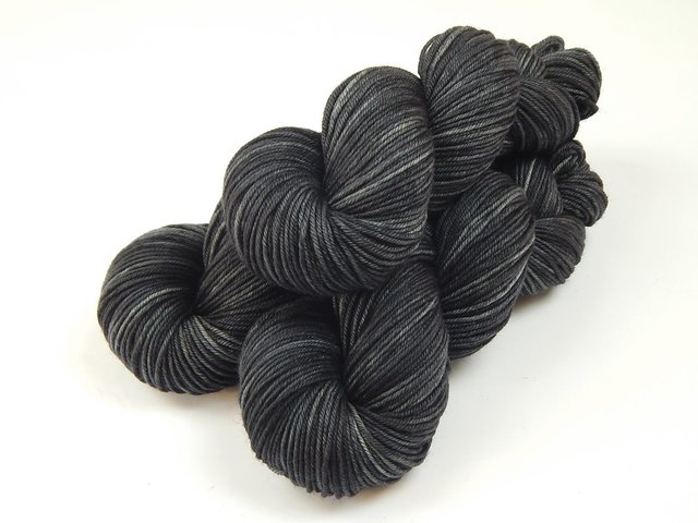 Hand Dyed Yarn, DK Weight Superwash Merino Wool - Slate Grey Tonal - Charcoal Gray Indie Dyer Yarn, Dark Grey Variegated Knitting Yarn, Ready to Ship