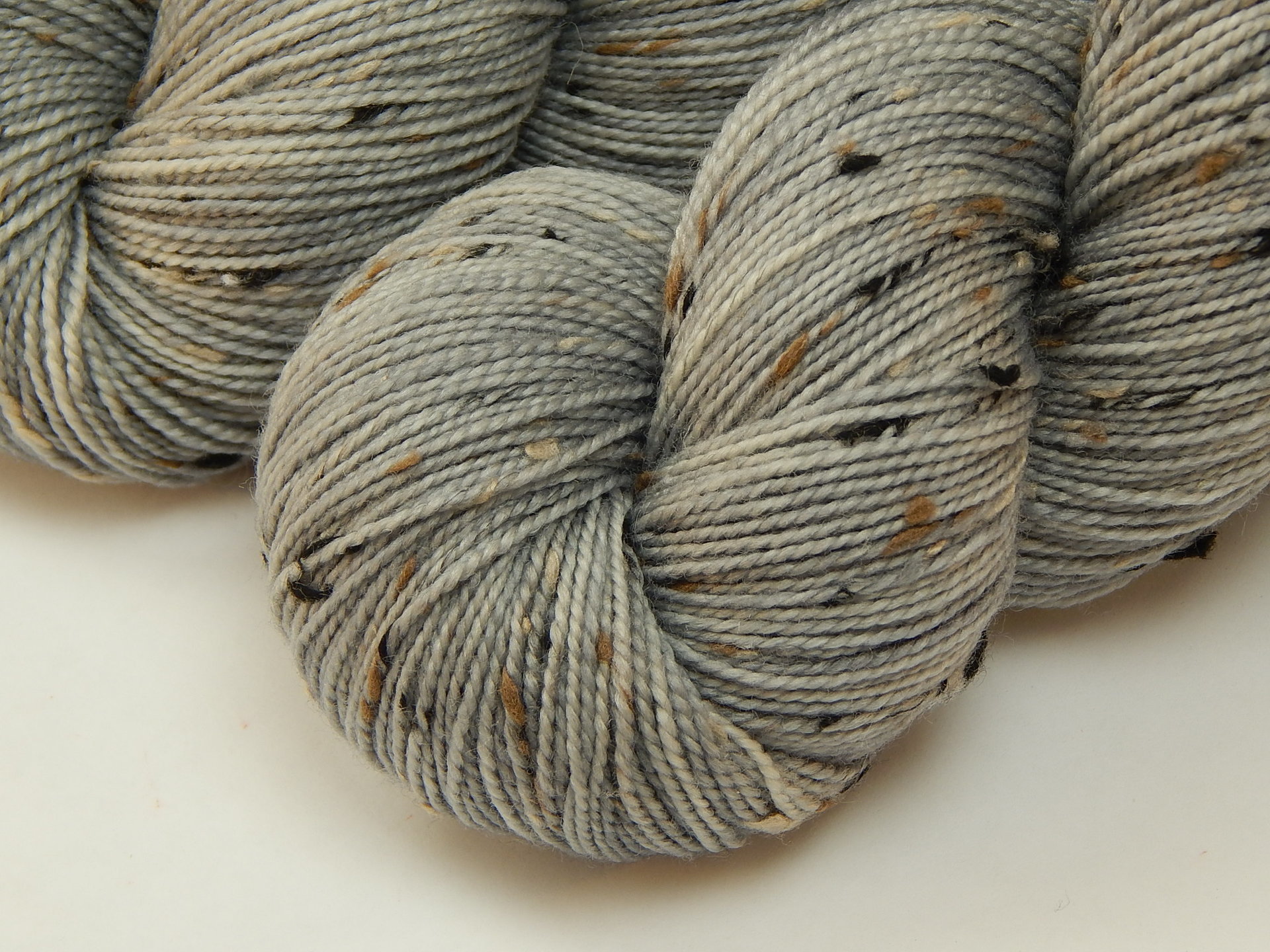 Hand Dyed Yarn, Tweed Fingering Weight Superwash Merino Wool Nylon - Silver Lining - Indie Dyer Knitting Yarn, Light Grey Gray Flecks Sock Yarn